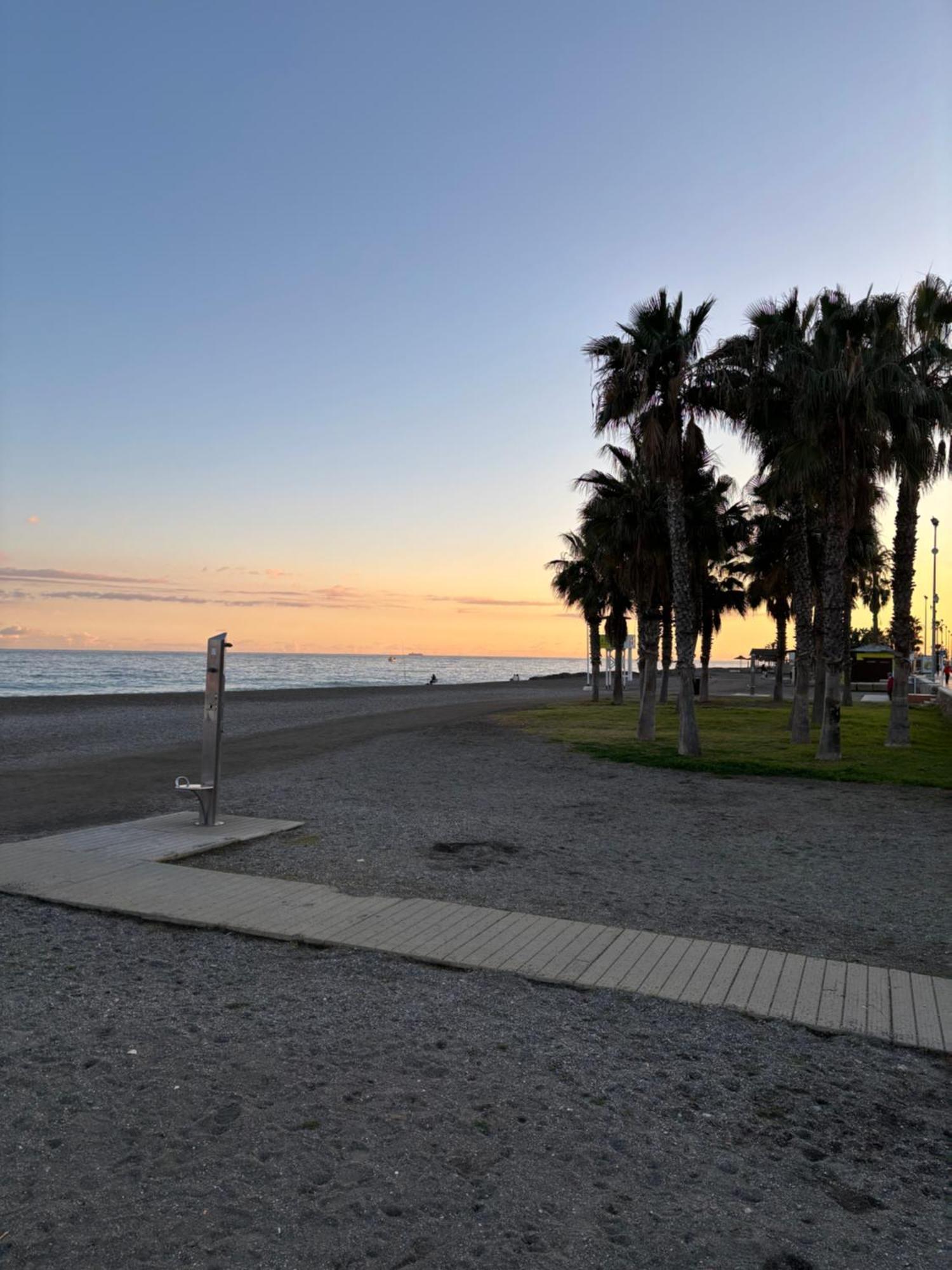 Estudio En Torre Del Mar A 3 Minutos Andando De La Playa Exteriör bild